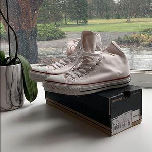 White high top converse- never been warn